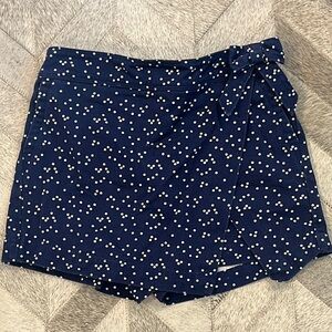 Navy Blue Polka Dot Girls wrapped Skorts by Vineyard Vines NWT